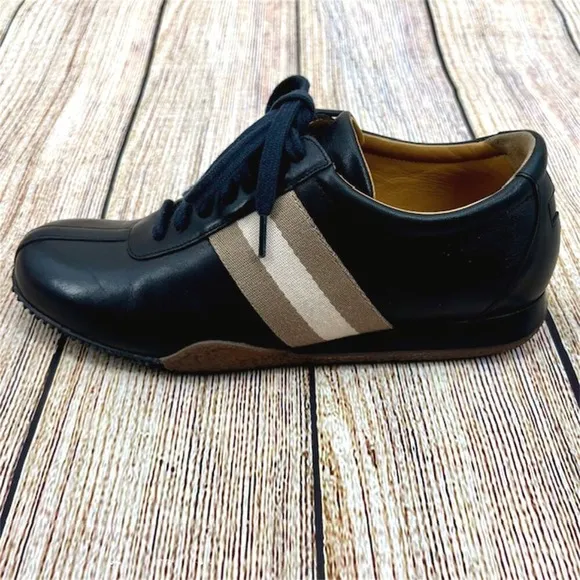 Bally Free Women's 5.5 Black Leather Trainer Stripe Low Top Sneakers