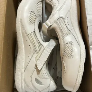 Barefoot Freedom Delite Slip On Shoes