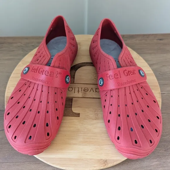Barefooters Feel Great Shoes with Oooaaah Inserts in Sedona Red
