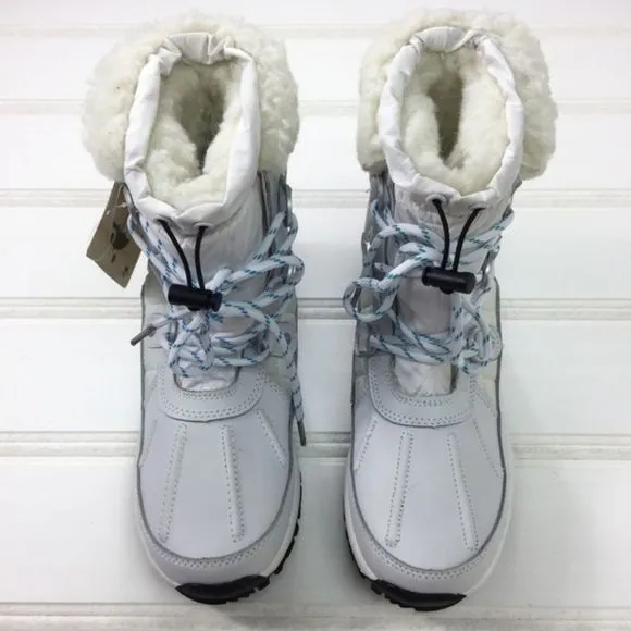Bearpaw 7 Bethany Quilted Waterproof Duck Toe Snow Boots White Sheepskin Winter