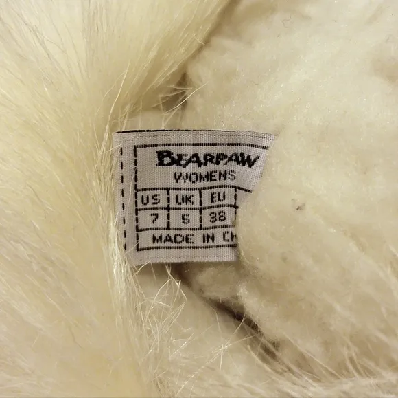 BearPaw KOLA II Ski Boots Sz 7 Real Fur Sheepskin Calf Goat Skin Wool White Snow