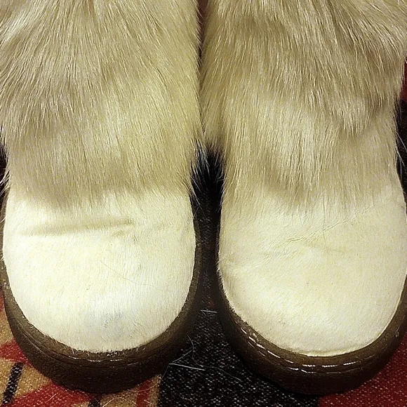 BearPaw KOLA II Ski Boots Sz 7 Real Fur Sheepskin Calf Goat Skin Wool White Snow