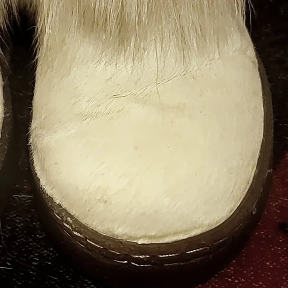 BearPaw KOLA II Ski Boots Sz 7 Real Fur Sheepskin Calf Goat Skin Wool White Snow