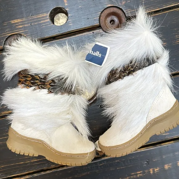BearPaw Real Fur Kola Winter Boots - Apres Ski for that Designer Toddler!