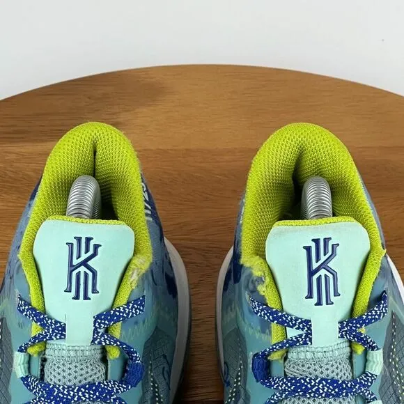 Big Kids Nike Kyrie‎ Flytrap 5 Ocean Cube Basketball Mid Sneakers Shoes Size 6.5