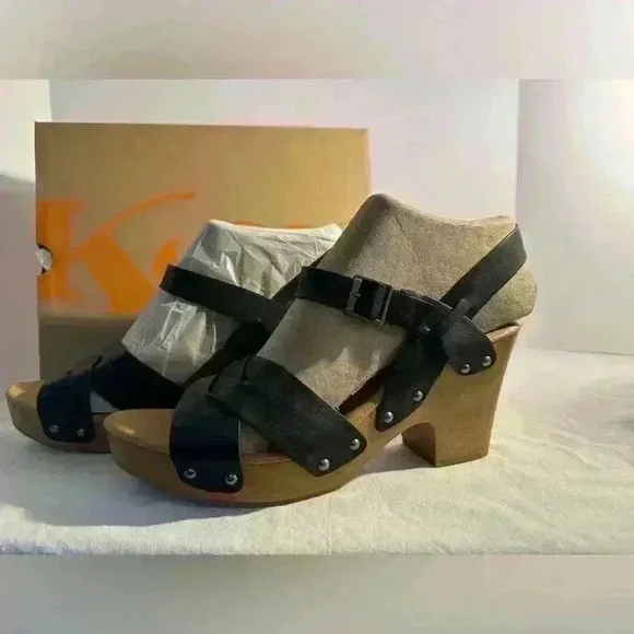Black Leather Sandals by Korks Size 11
