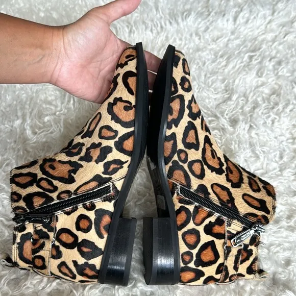 Blondo Tami Leopard Calf Hair Heeled Booties/Boots Sz 7 Waterproof Black Brown