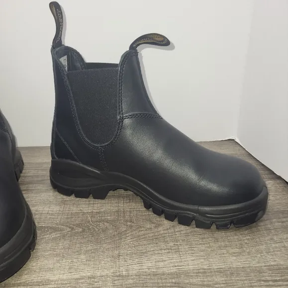 Blundstone LUG BOOT Mens Sz 7.5 Utility &amp; Street-ready Chunky Lug Sole Black