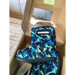Bogs Kids B Moc Camo Pull On Lined Waterproof Winter Snow Boots