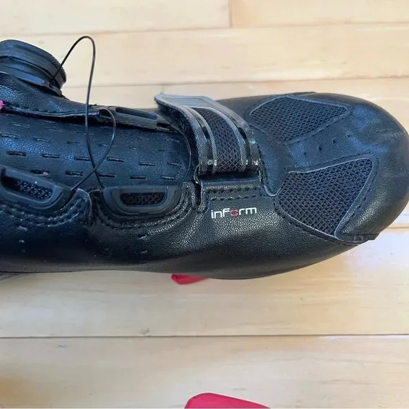 Bontrager Anara Women's Road Cycling Shoes US 9.5 EU 41 Black / Pink