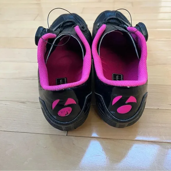 Bontrager Anara Women's Road Cycling Shoes US 9.5 EU 41 Black / Pink