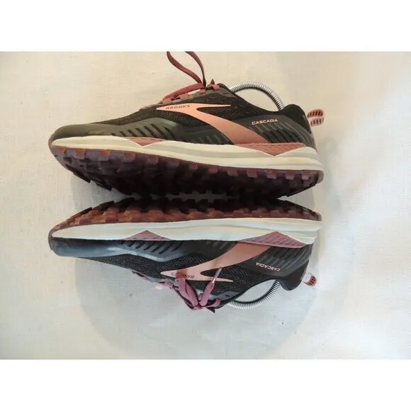 Brooks Cascadia 15 Trail Running Shoes Sneakers Black Coral 1203311D087 Sz. 9.5W