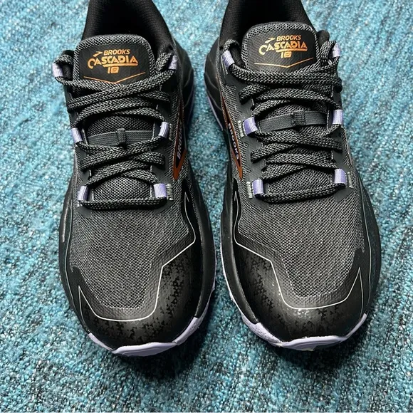 Brooks Cascadia 18 Trail Running Shoes in Ebony Sweet Lavender Copper