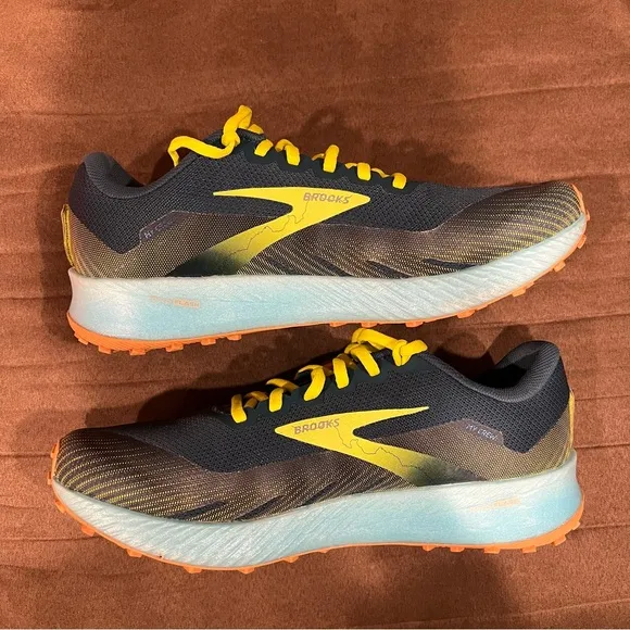 Brooks Catamount Blue/Green Speed Trail running shoes Size 11.5D