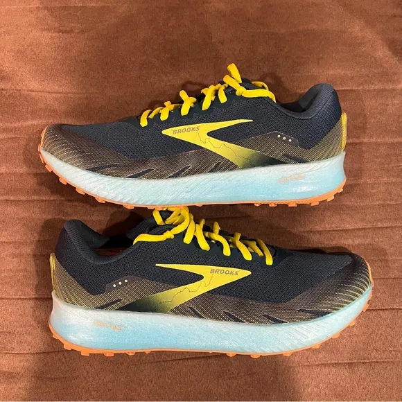 Brooks Catamount Blue/Green Speed Trail running shoes Size 11.5D