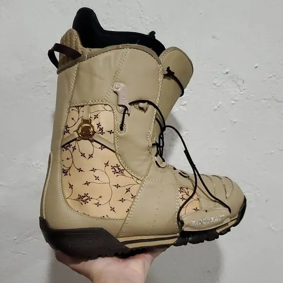 Burton Emerald Ski Or Snowboard Boots Women's Size 8