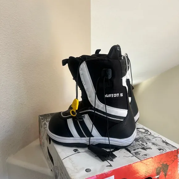 Burton Imprint 1 Snowboard Boots Ruler‎ Smalls Size 6 Winter Sport Ski outdoor
