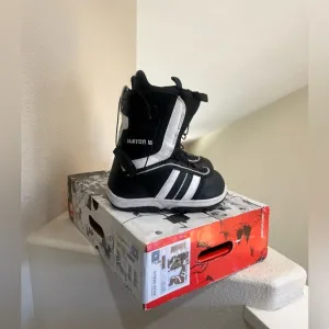 Burton Imprint 1 Snowboard Boots Ruler‎ Smalls Size 6 Winter Sport Ski outdoor