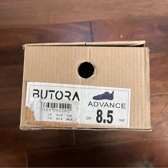 Butora Advance, Brand New, Climbing Shoes Size 41.5