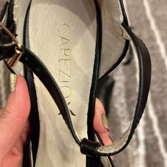Capezio t strap character shoes NWOT