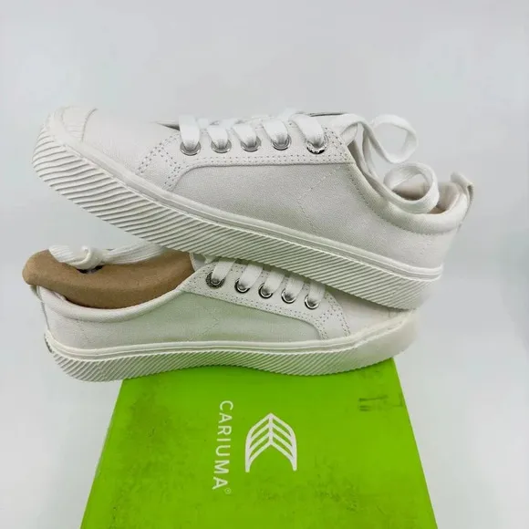 Cariuma Unisex Oca Low Canvas Sneaker Casual Shoes Lace-Up Off-White Size 4/5.5