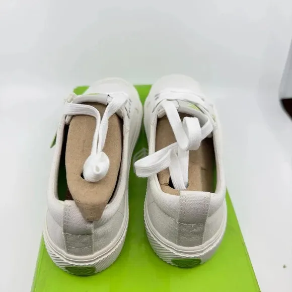Cariuma Unisex Oca Low Canvas Sneaker Casual Shoes Lace-Up Off-White Size 4/5.5