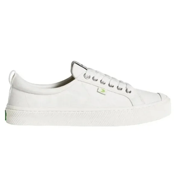 Cariuma Unisex Oca Low Canvas Sneaker Casual Shoes Lace-Up Off-White Size 9/10.5