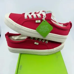 Cariuma Unisex Oca Low Canvas Sneaker Shoes Lace-Up Round Toe Red Size 6/7.5