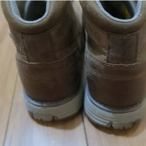 CAT CATERPILLAR Elude Waterproof Chukka Boots Ankle Brown Leather Men's 8.5 Work