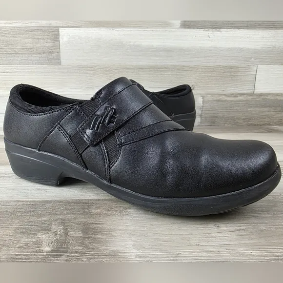 Clarks Angie Pearl Slip-On Leather Shoes Womens Size 11