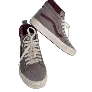 Classic Vans Hi-Top Skate Shoes Grey and Purple Women's size 7.5