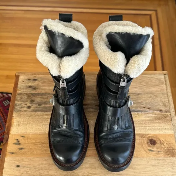 Coach Black Leather White Shearling Silver Hardware Zip Moto Biker Boot Size 7