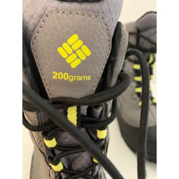 Columbia snow boots waterproof women’s size 4
