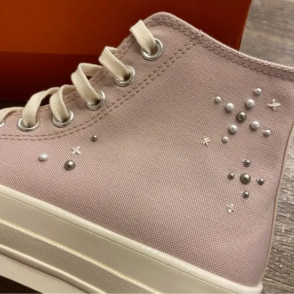 Converse All Star Chuck Taylor 70’s Women's Pink High-Top Sneakers