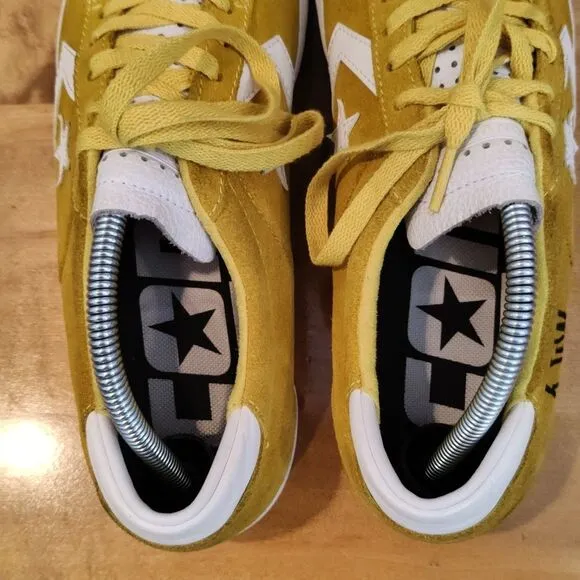 Converse Breakpoint pro ox vivid sulfur size 9.5  161528c
