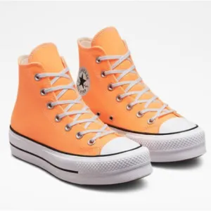 Converse Chuck Taylor All Star High Top Platform Sneaker/Shoe | Peach | NEW/NIB