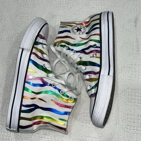 Converse Chuck Taylor All Star Zebra High Top Shoes big kids‎ youth 6