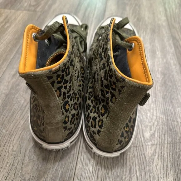 Converse Chuck Taylor Leopard Print  Sneakers Men's Shoes Size 11 Green Hi-Top