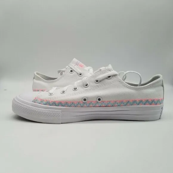 Converse Juniors CTAS Low GS Friendship Bracelet White Shoes Size 6