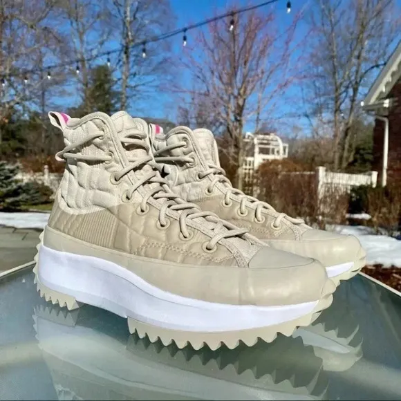 Converse Quilted Run Star Hike High Top Platform Sneaker in Khaki White 170440C