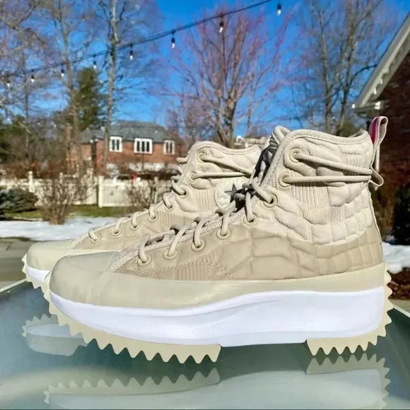 Converse Quilted Run Star Hike High Top Platform Sneaker in Khaki White 170440C