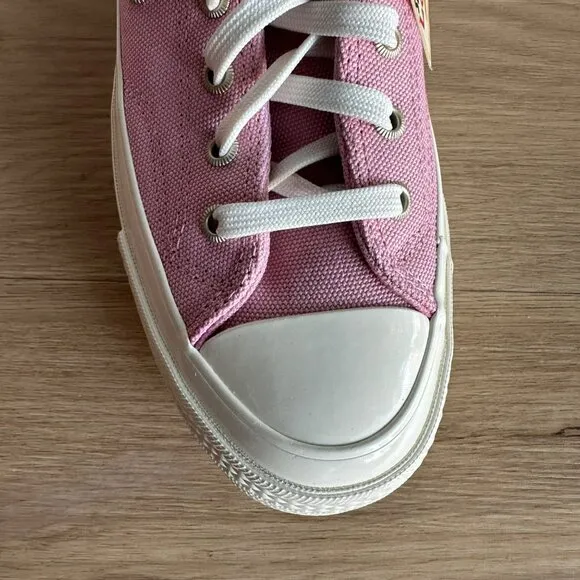 🤩Converse Sz 8 Women's Shoes Chuck 70 Metal Rings Pink Low Top Sneakers A11177C