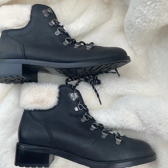 COPY - Patricia Nash Lace-Up Leather Boot with Faux Fur Trim - Luigi Black SZ 8