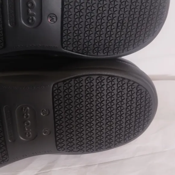Crocs mens work slip resistant size 12 New display