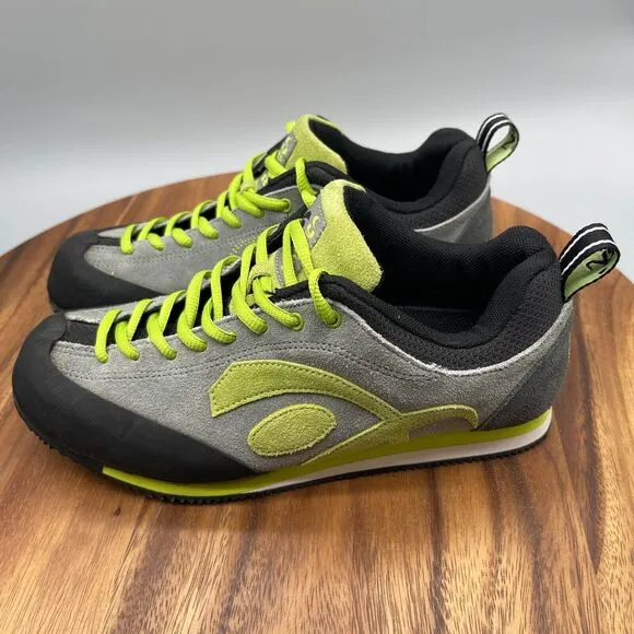 Cypher Logic Approach Mens Bouldering Climbing Sneakers Size 7