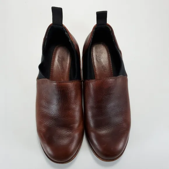 Danner Redwood Romeo Leather Slip On Chelsea Style Shoes