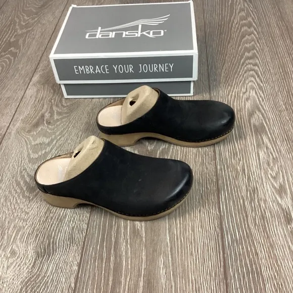DANSKO Burnished Suede Black Wood grain NEW Clog Shoes Women's 37 6.5/7