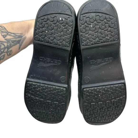 Dansko Pro XP Black Silver Medallion Embossed Patent Clog Sz US 7.5 8 EU 38