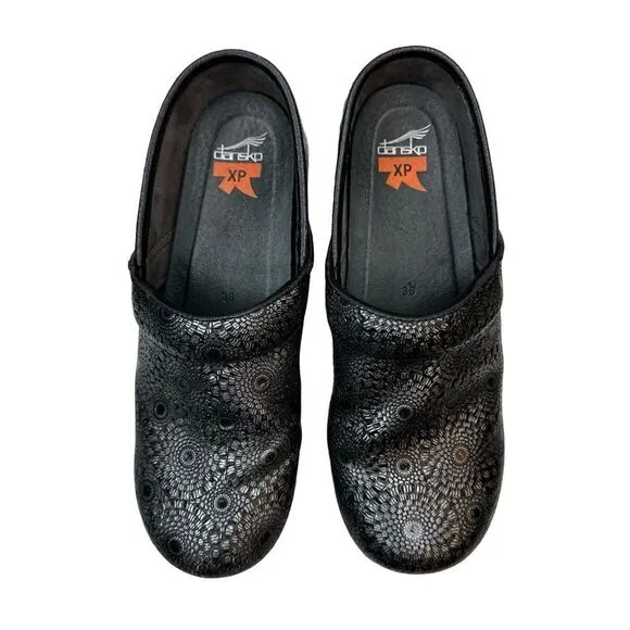 Dansko Pro XP Black Silver Medallion Embossed Patent Clog Sz US 7.5 8 EU 38