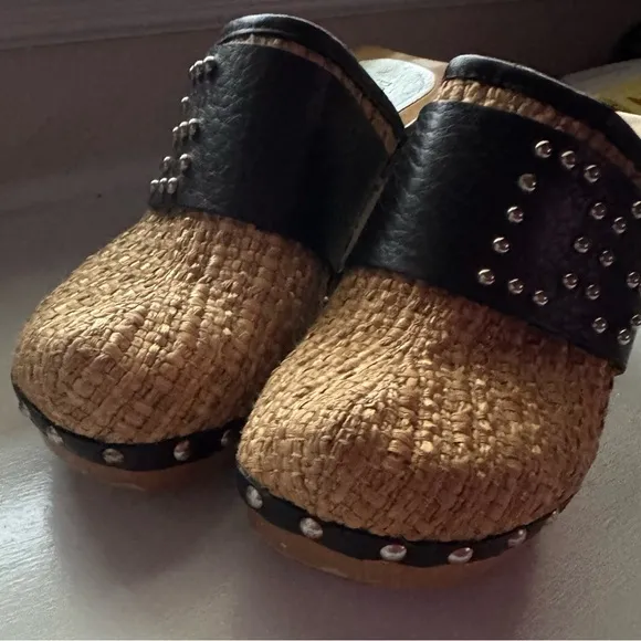 Dolce &amp; Gabbana Raffia Wooden Studded Clog Heels Mules Women Size 8